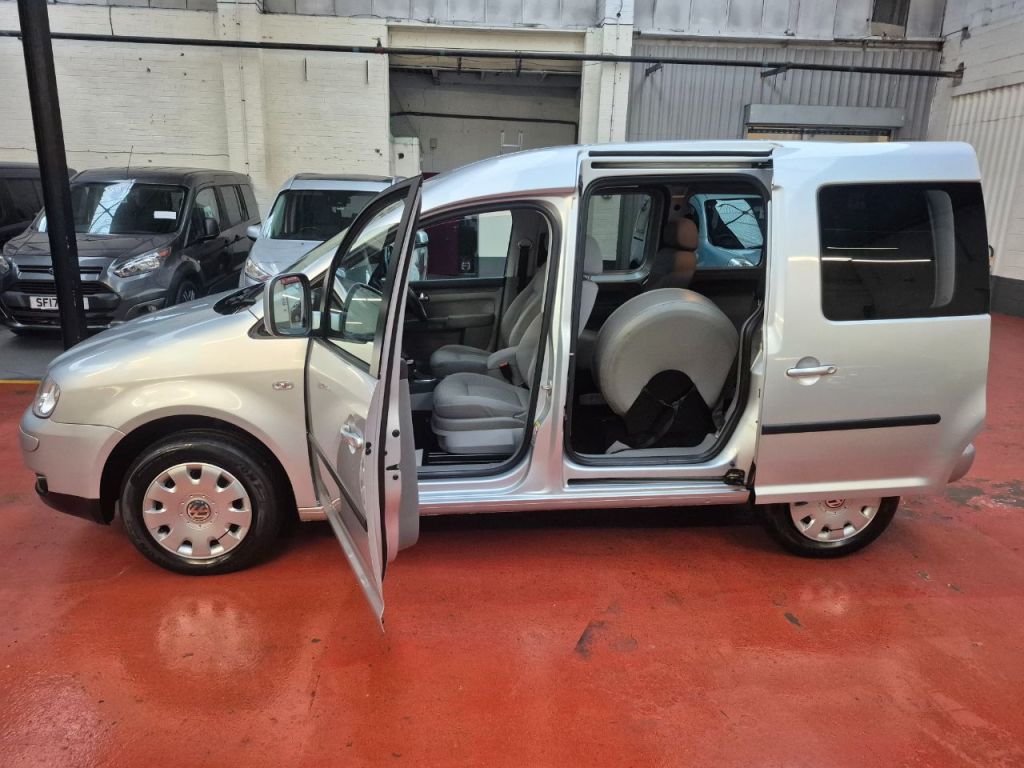 Used Volkswagen Caddy Life 2009 for sale - 77187680: Photo 5