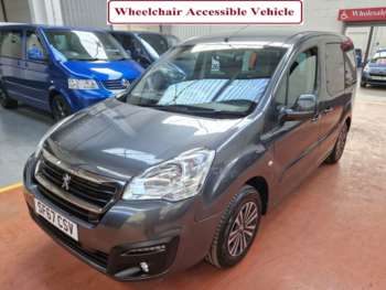 2017 - WHEELCHAIR ACCESSIBLE HORIZON RS BLUE HDI S/S 5-Door