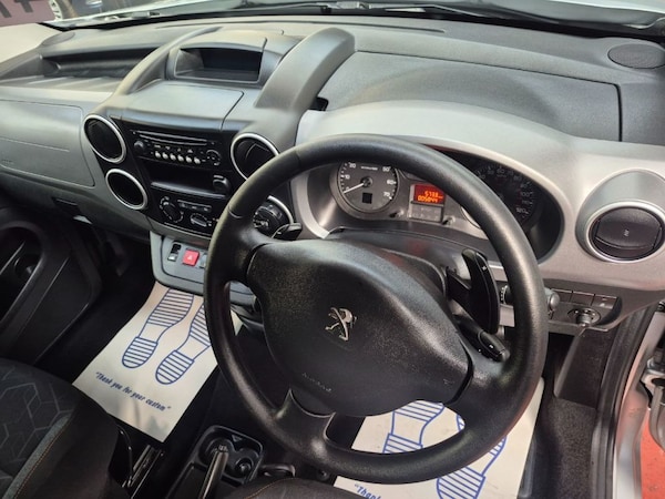 Used Peugeot Horizon 2017 for sale - 76312849: Photo 17