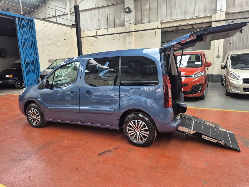 Vehicle 28