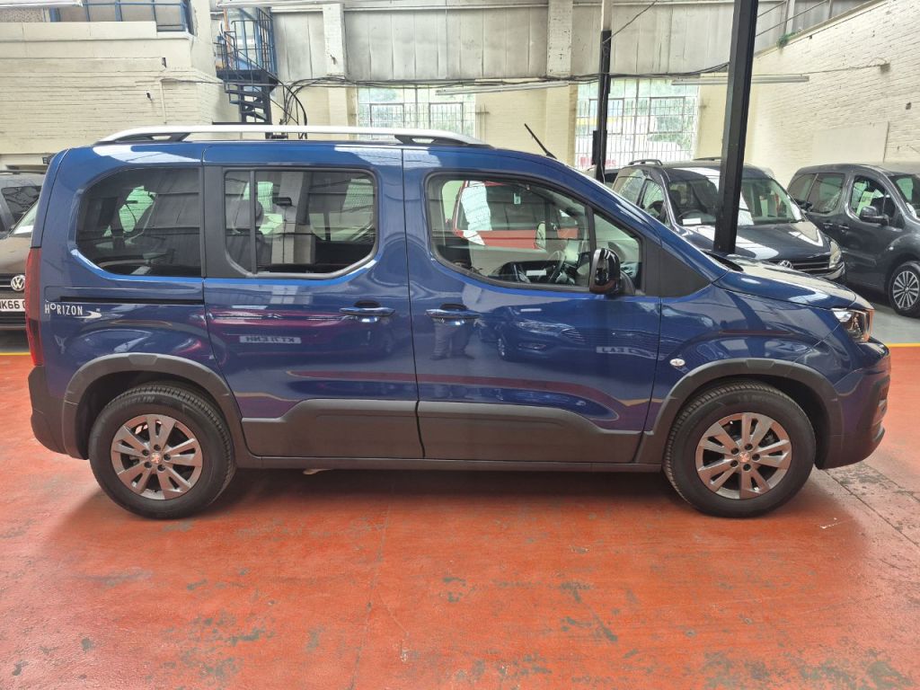 Used Peugeot Rifter 2022 for sale - 76535070: Photo 13
