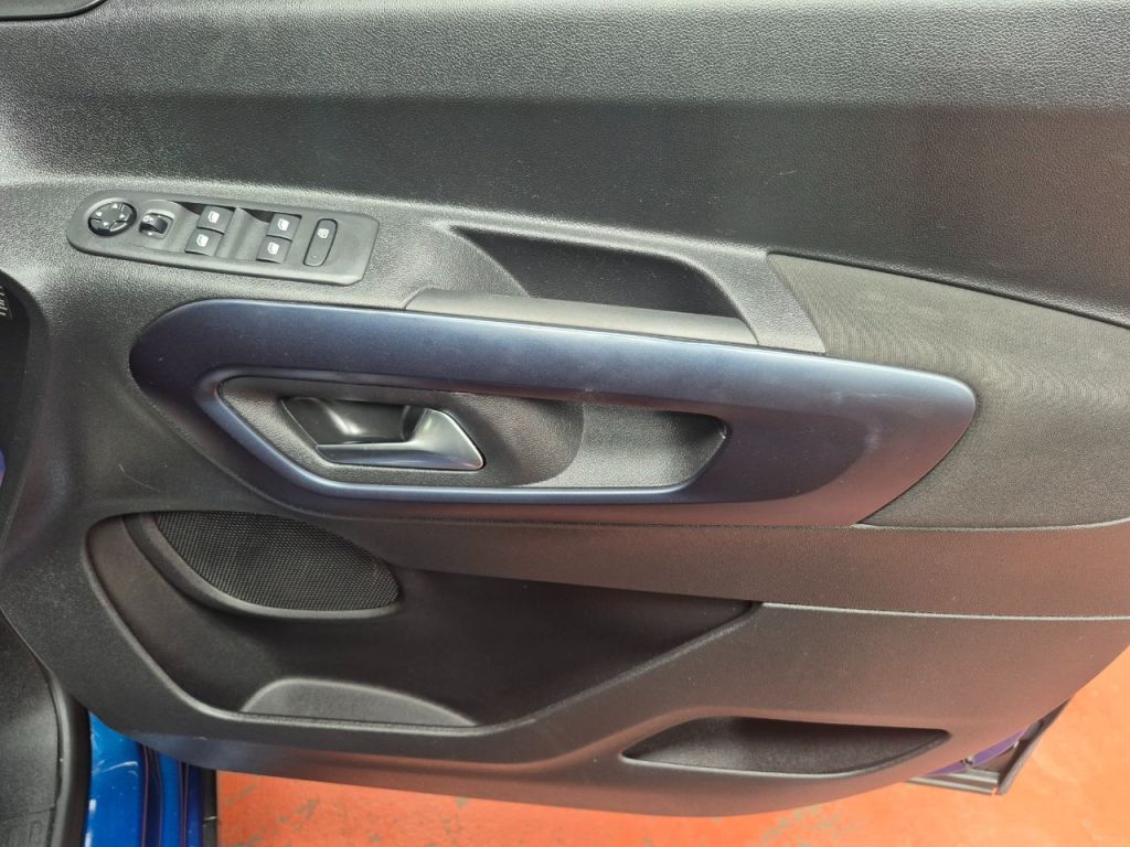 Used Peugeot Rifter 2022 for sale - 76535070: Photo 18