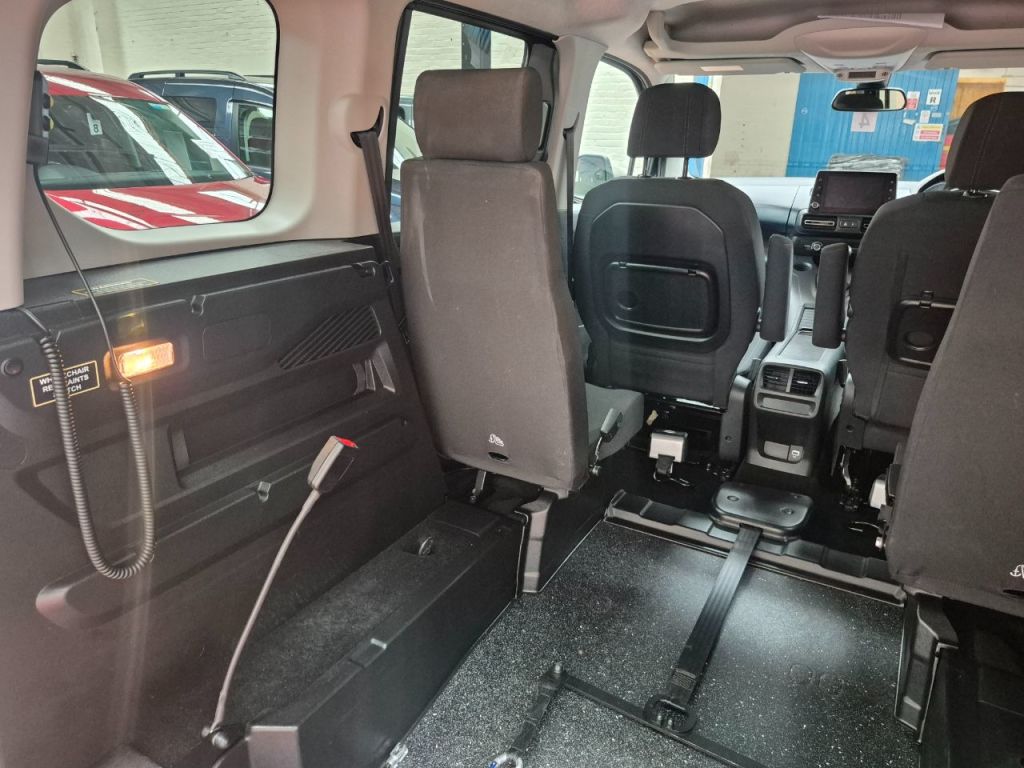 Used Peugeot Rifter 2022 for sale - 76535070: Photo 27