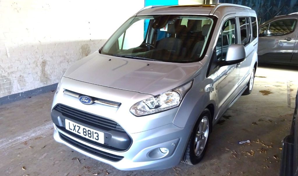 Used Ford Grand Tourneo Connect 2018 for sale - 77901393: Photo 5