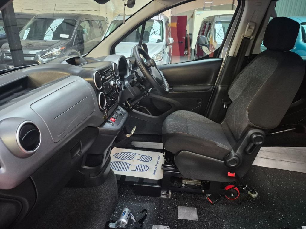 Used Peugeot Partner 2018 for sale - 77287296: Photo 8