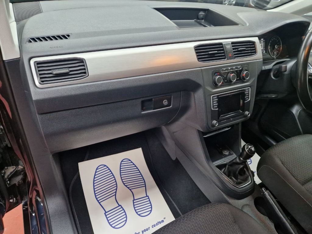 Used Volkswagen Caddy Maxi Life 2019 for sale - 76895936: Photo 14