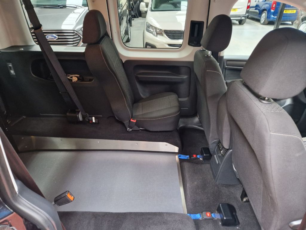 Used Volkswagen Caddy Maxi Life 2019 for sale - 76895936: Photo 18