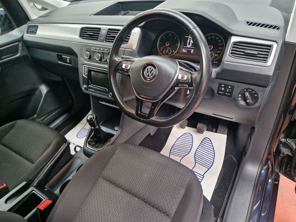 Used Volkswagen Caddy Maxi Life 2019 for sale - 76895936: Photo 20