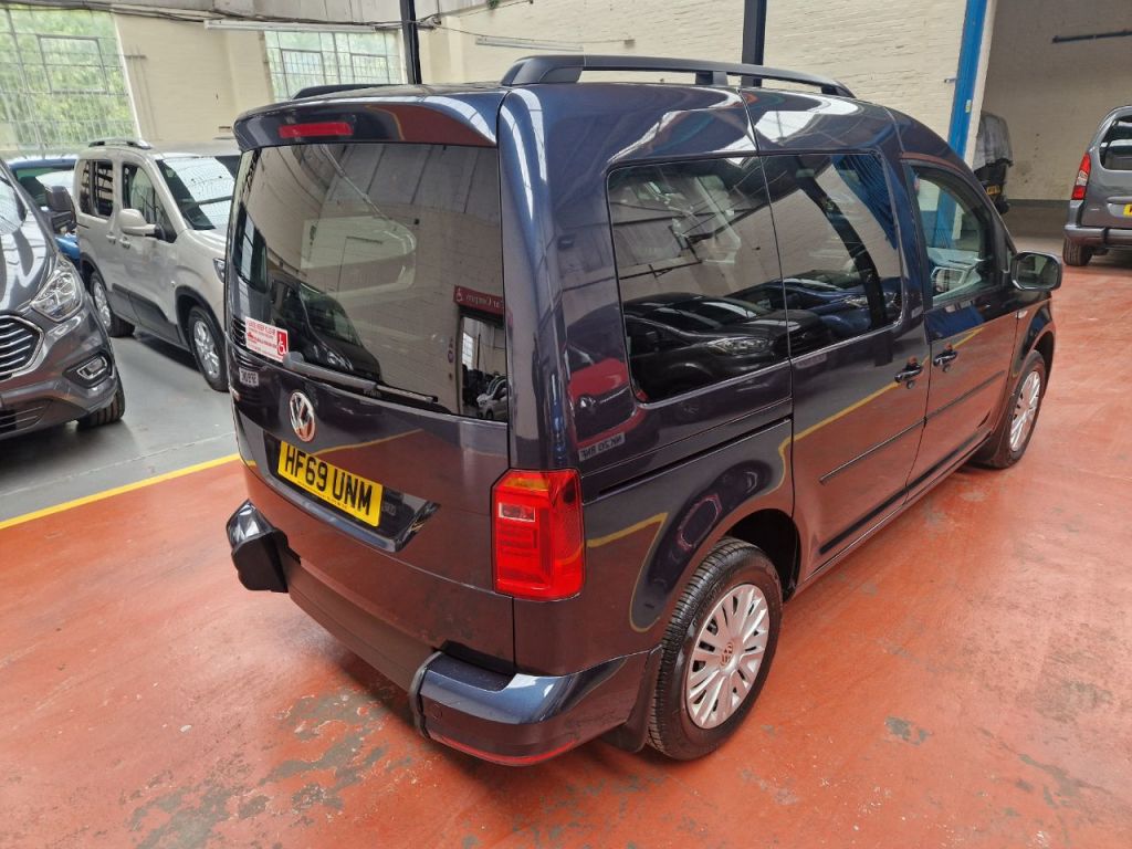 Used Volkswagen Caddy Maxi Life 2019 for sale - 76895936: Photo 23