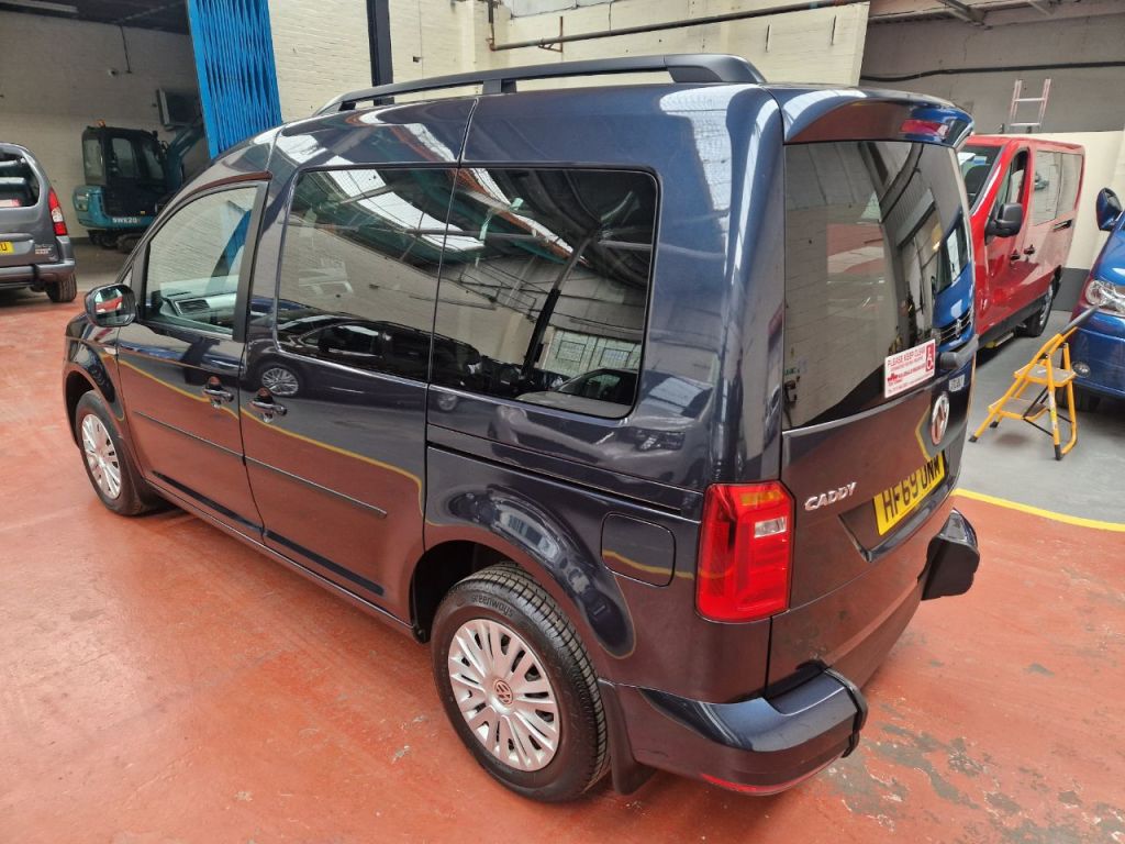 Used Volkswagen Caddy Maxi Life 2019 for sale - 76895936: Photo 24