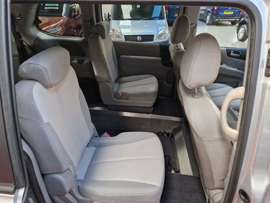 Used Kia Sedona 2011 for sale - 76653803: Photo 12