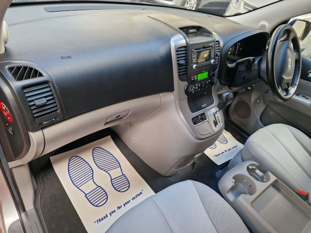 Used Kia Sedona 2011 for sale - 76653803: Photo 15