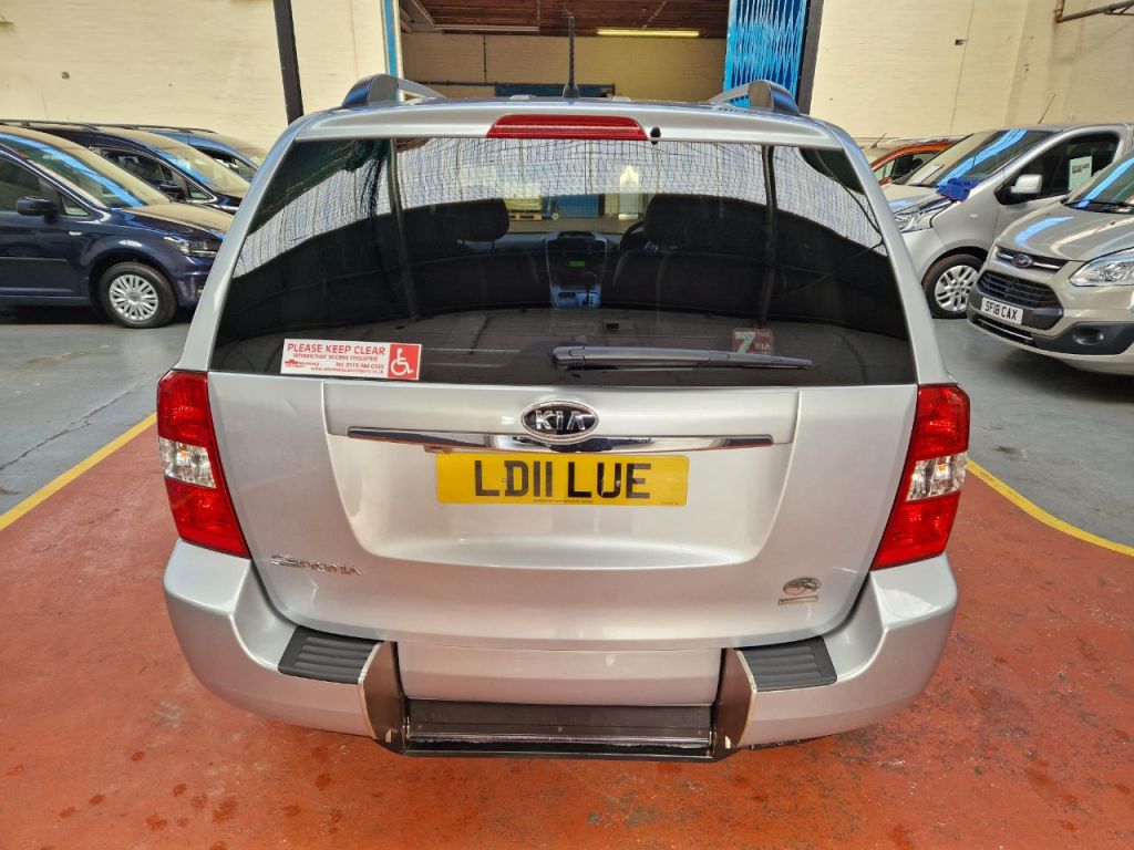 Used Kia Sedona 2011 for sale - 76653803: Photo 20