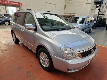Used Kia Sedona 2011 for sale - 76653803: Photo