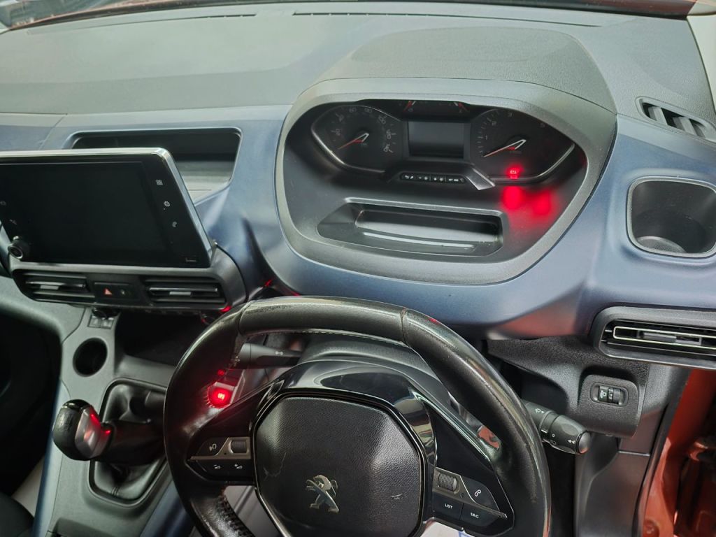 Used Peugeot Rifter 2020 for sale - 76798587: Photo 19