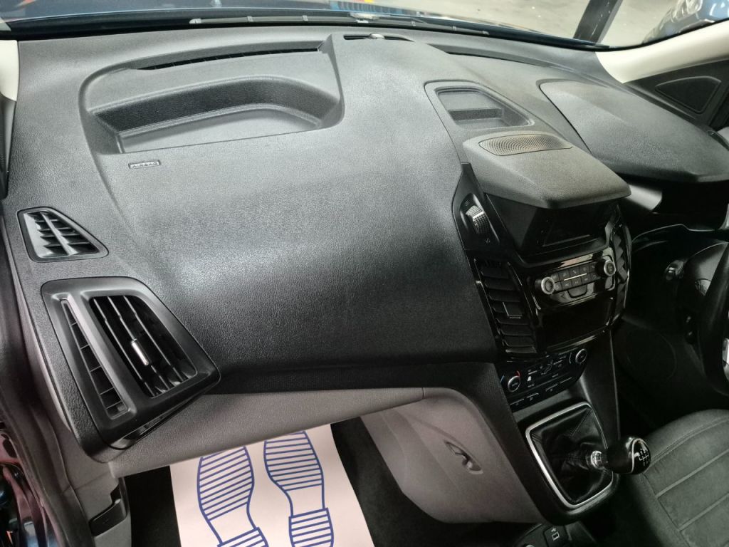 Used Ford Grand Tourneo Connect 2020 for sale - 76303216: Photo 11