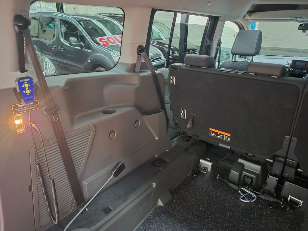 Used Ford Grand Tourneo Connect 2020 for sale - 76303216: Photo 26