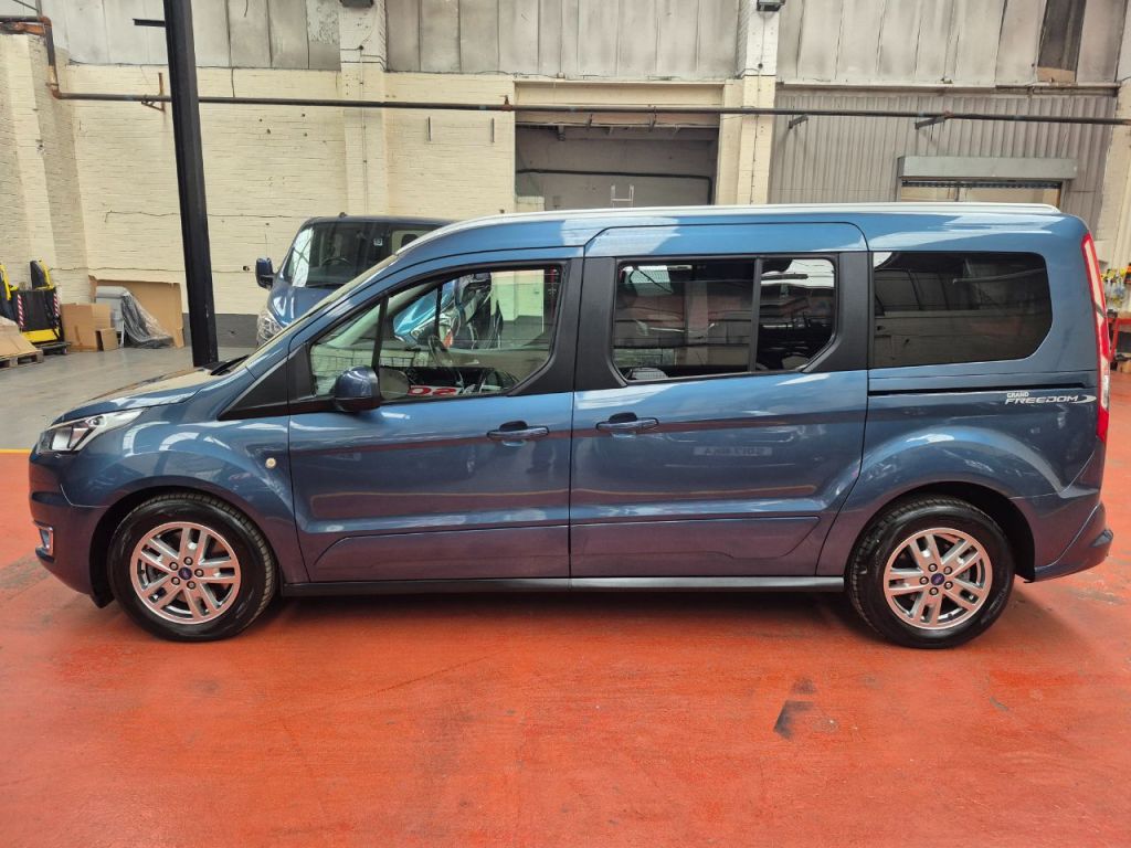 Used Ford Grand Tourneo Connect 2020 for sale - 76303216: Photo 7