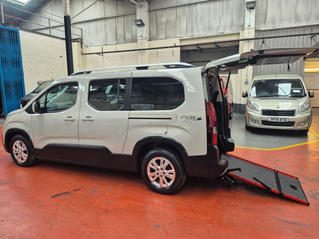 Vehicle 28