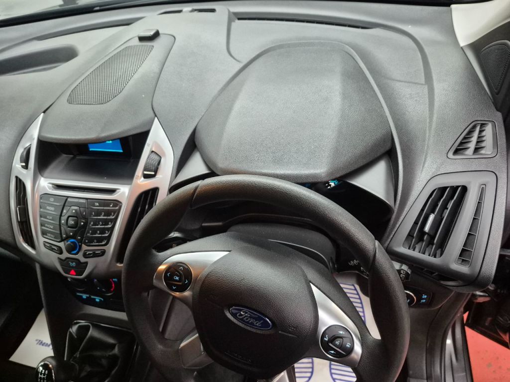 Used Ford Tourneo Connect 2017 for sale - 76535065: Photo 16