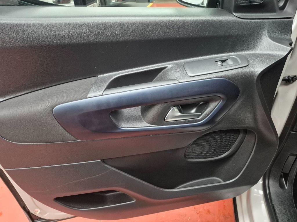 Used Peugeot Rifter 2021 for sale - 76546082: Photo 11