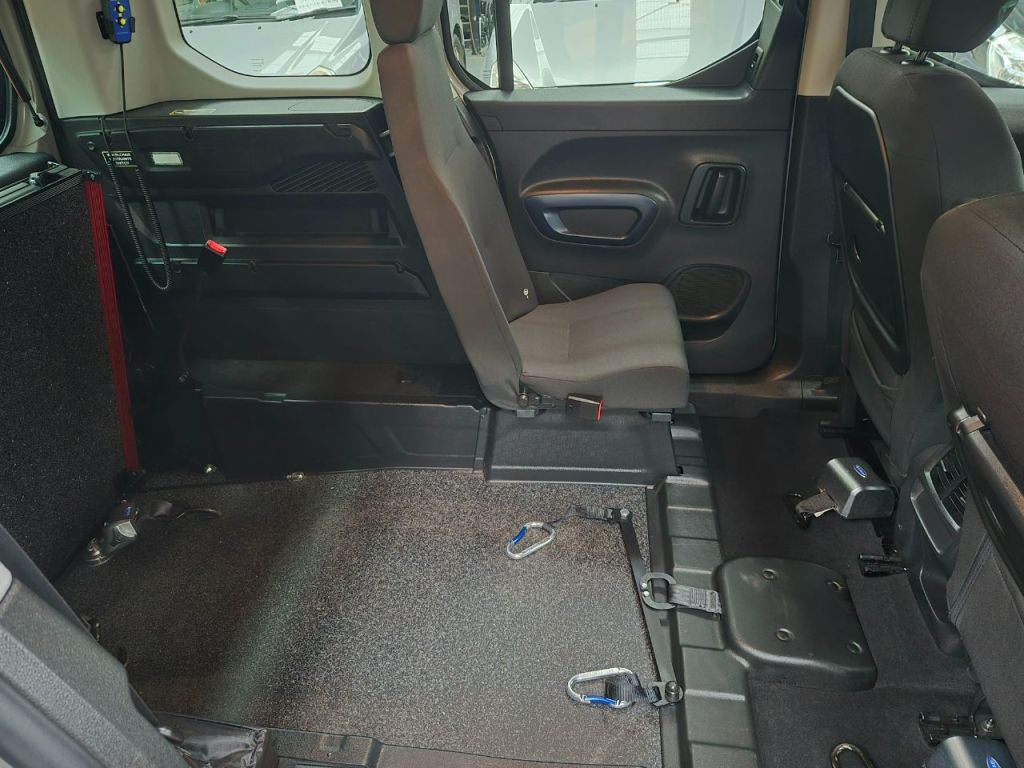 Used Peugeot Rifter 2021 for sale - 76546082: Photo 14