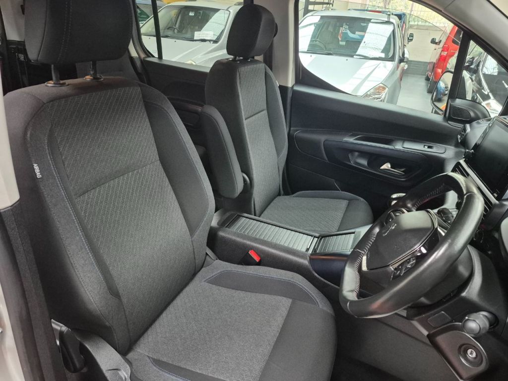 Used Peugeot Rifter 2021 for sale - 76546082: Photo 15