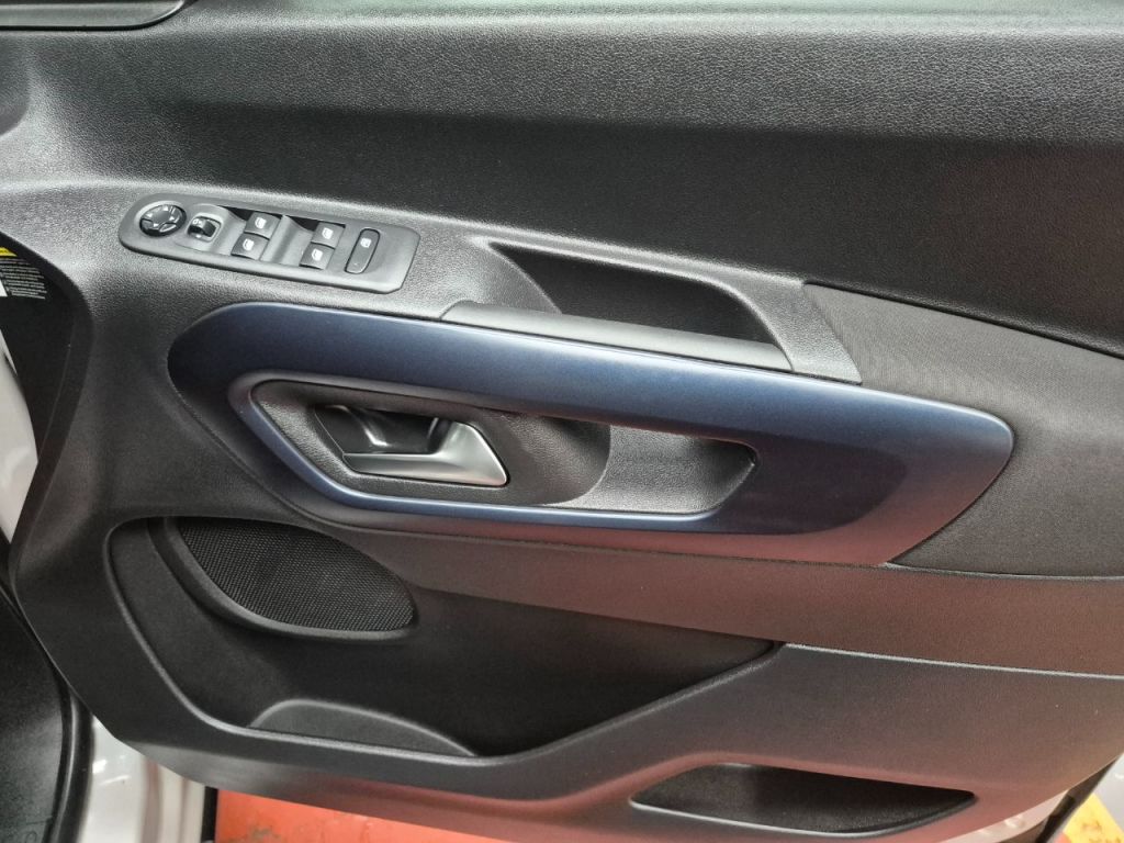 Used Peugeot Rifter 2021 for sale - 76546082: Photo 17