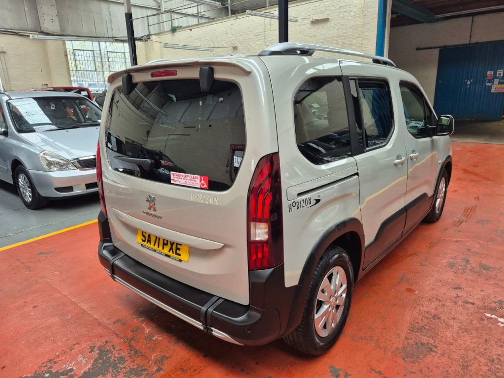 Used Peugeot Rifter 2021 for sale - 76546082: Photo 21
