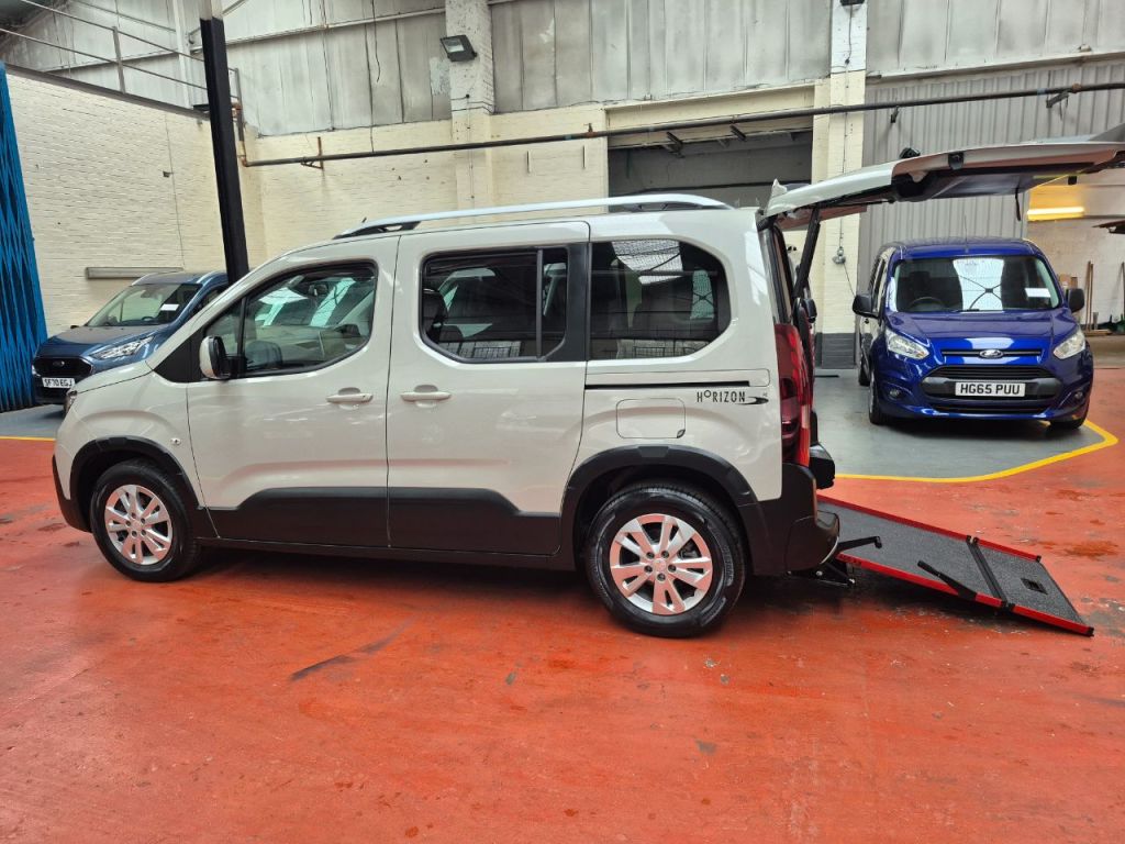 Used Peugeot Rifter 2021 for sale - 76546082: Photo 33