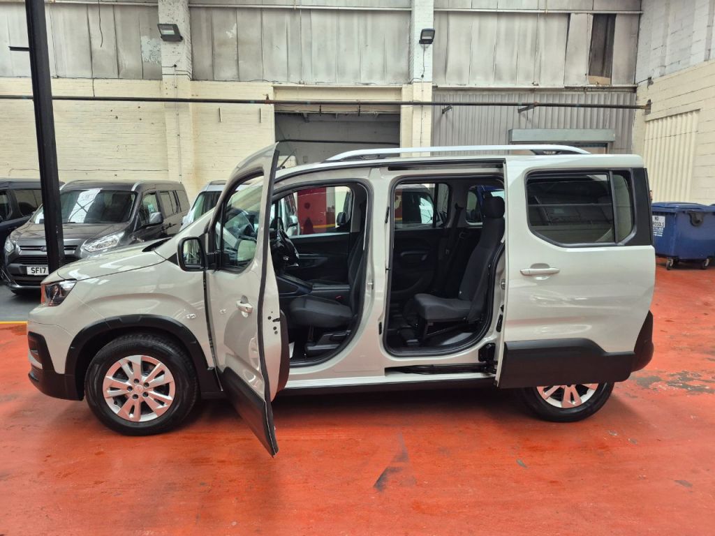 Used Peugeot Rifter 2021 for sale - 76546082: Photo 7