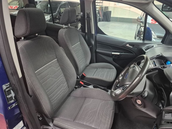 Used Ford Grand Tourneo Connect 2018 for sale - 76312258: Photo 15