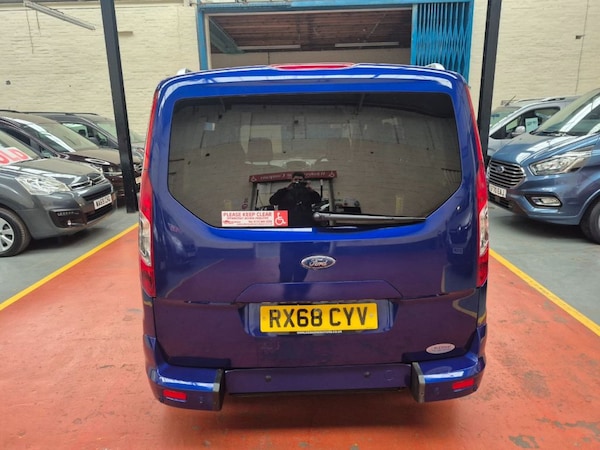 Used Ford Grand Tourneo Connect 2018 for sale - 76312258: Photo 21
