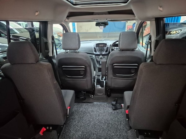 Used Ford Grand Tourneo Connect 2018 for sale - 76312258: Photo 26