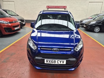 Used Ford Grand Tourneo Connect 2018 for sale - 76312258: Photo