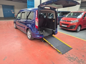 Used Ford Grand Tourneo Connect 2018 for sale - 76312258: Photo