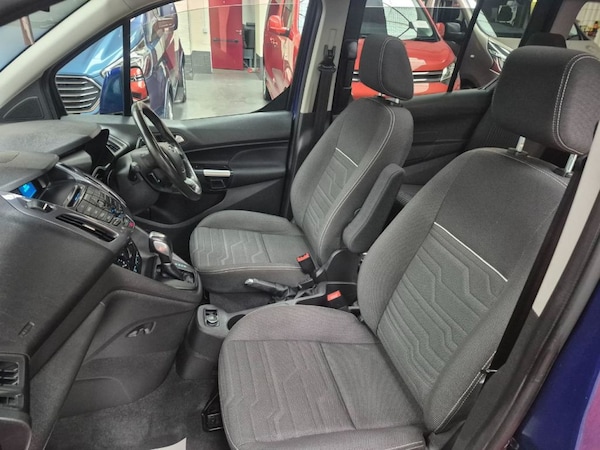 Used Ford Grand Tourneo Connect 2018 for sale - 76312258: Photo 9
