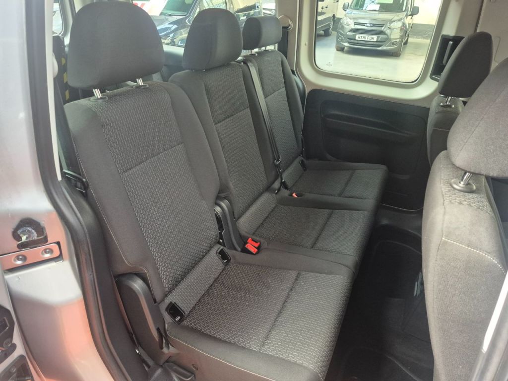 Used Volkswagen Caddy Maxi Life 2020 for sale - 77821555: Photo 15