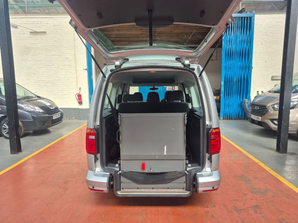 Used Volkswagen Caddy Maxi Life 2020 for sale - 77821555: Photo 22