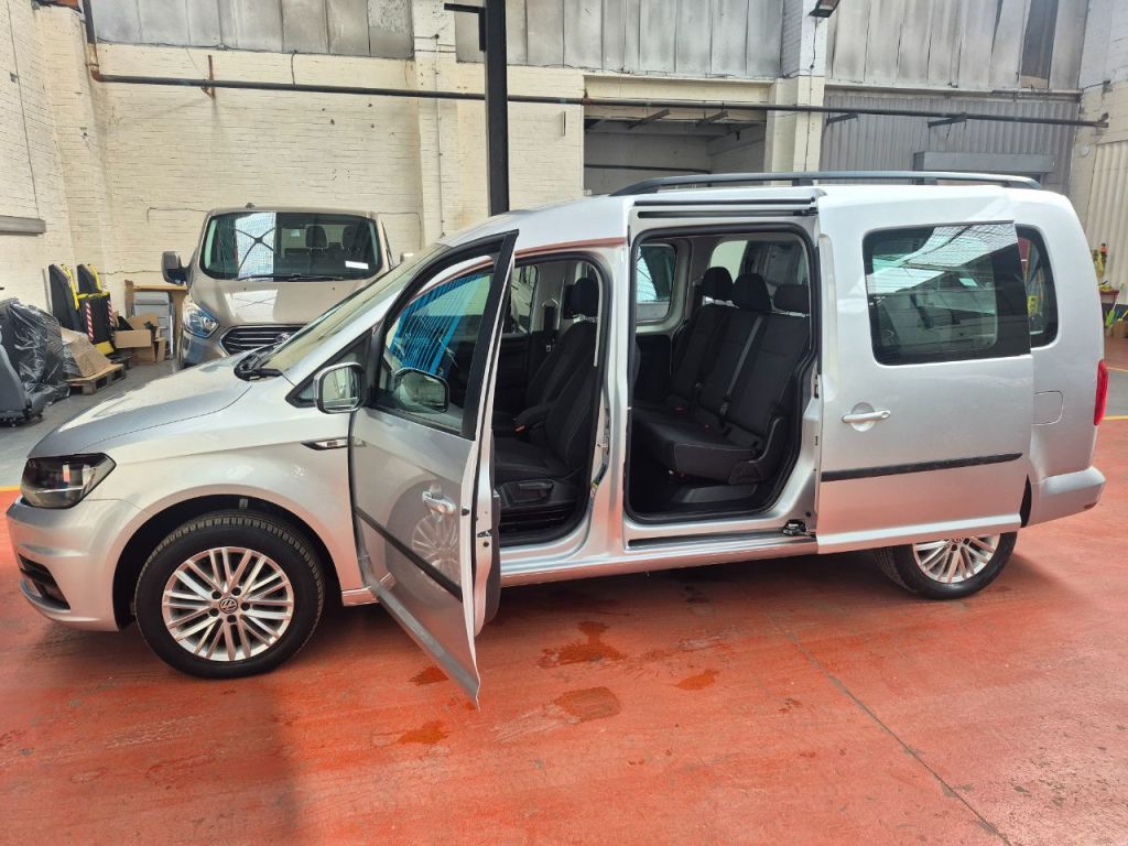 Used Volkswagen Caddy Maxi Life 2020 for sale - 77821555: Photo 8