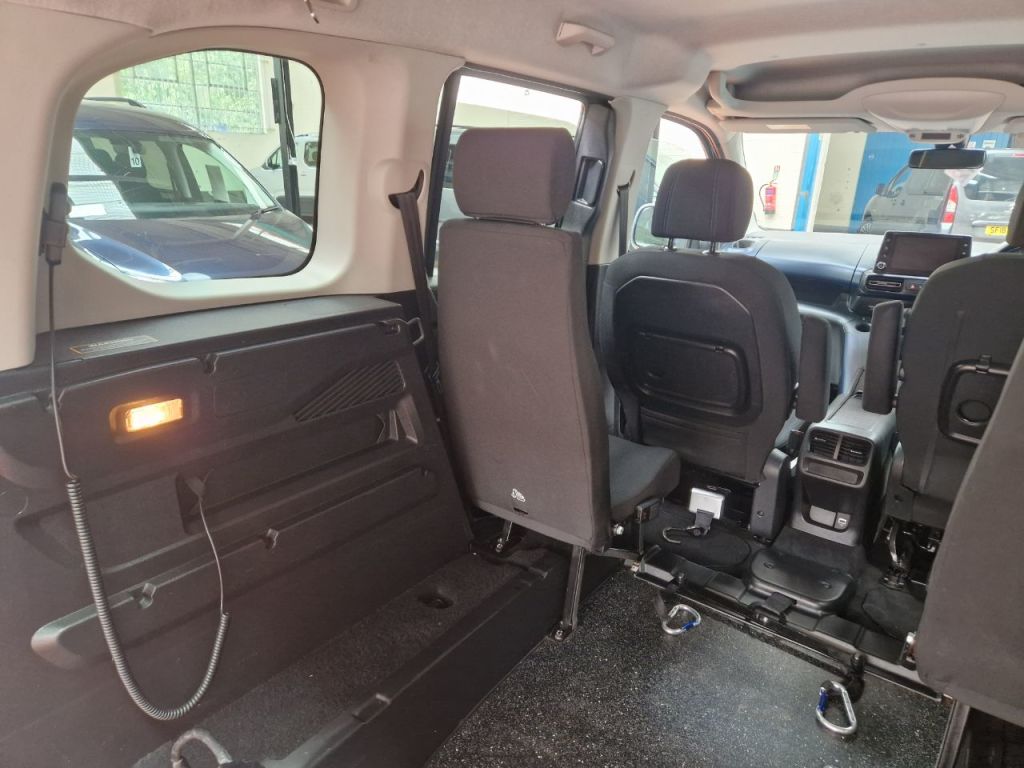 Vehicle 27