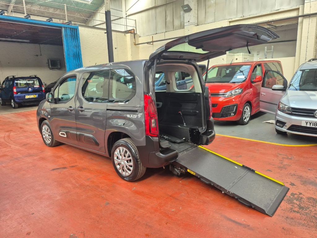 Used Citroen Berlingo 2020 for sale - 76184880: Photo 4