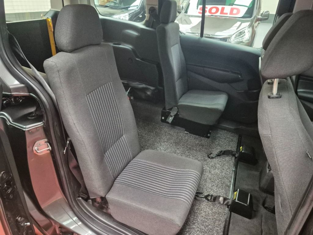 Used Ford Grand Tourneo Connect 2018 for sale - 76303240: Photo 15