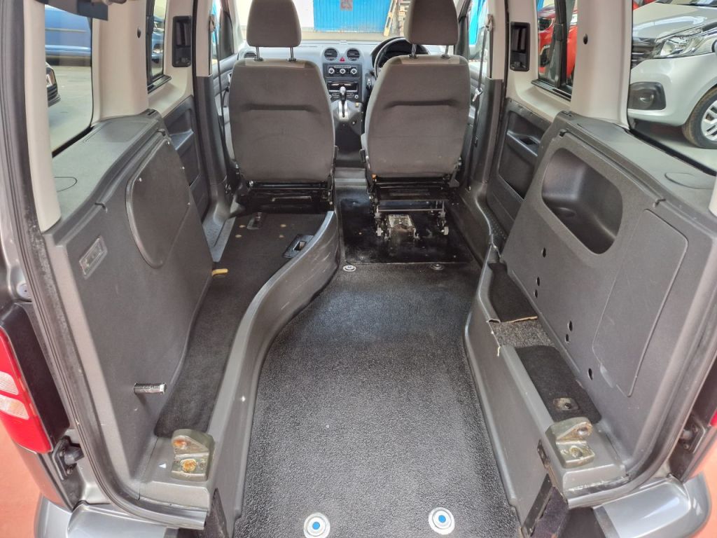 Used Volkswagen Caddy Life 2011 for sale - 78123903: Photo 6