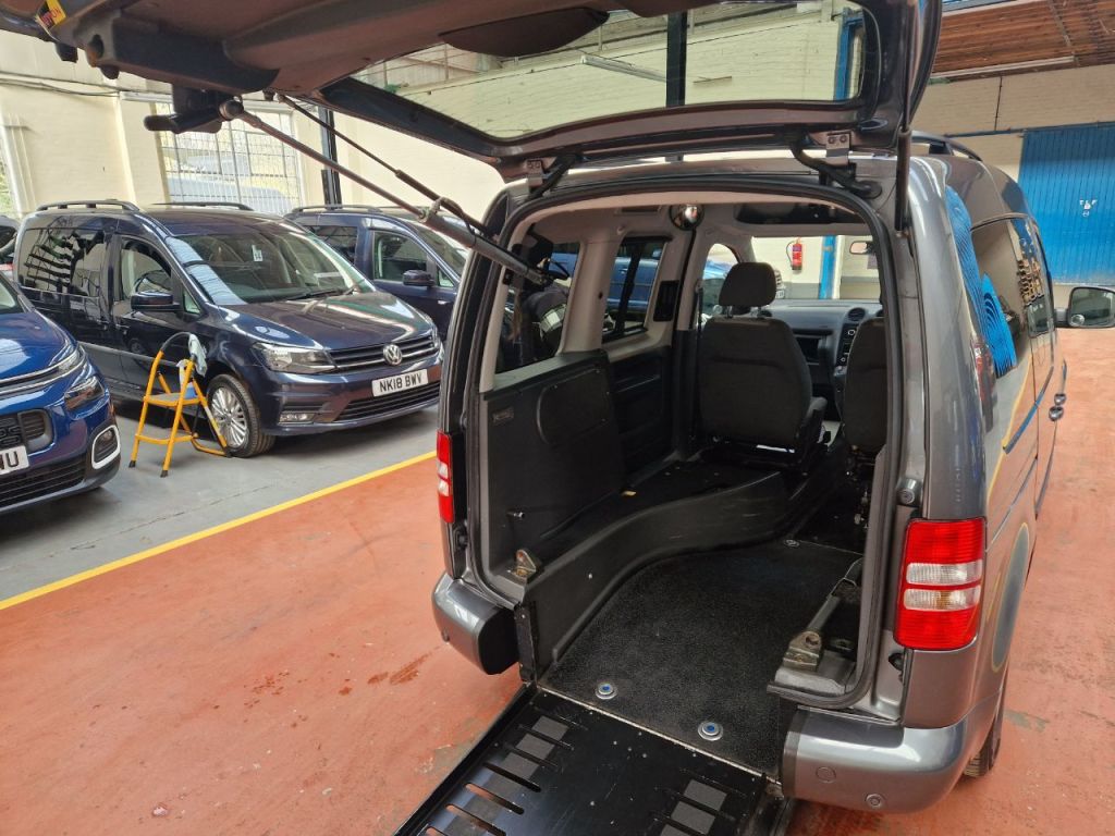 Used Volkswagen Caddy Life 2011 for sale - 78123903: Photo 9