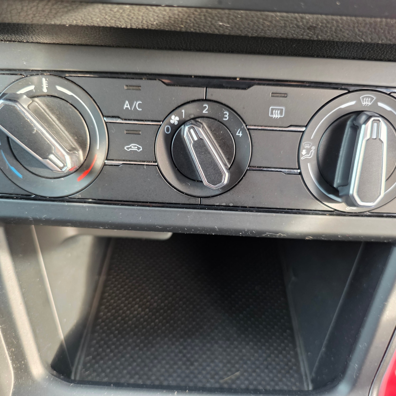 Used Volkswagen Polo 2020 for sale - 76555241: Photo 24