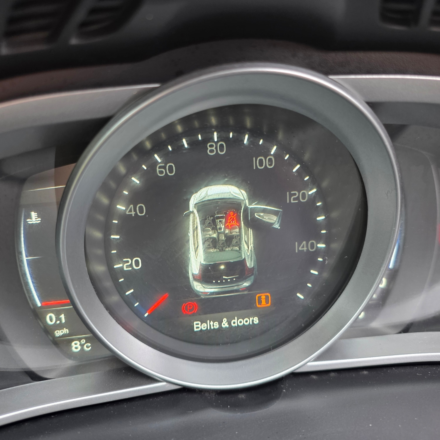 Used Volvo V40 2017 for sale - 76379264: Photo 20