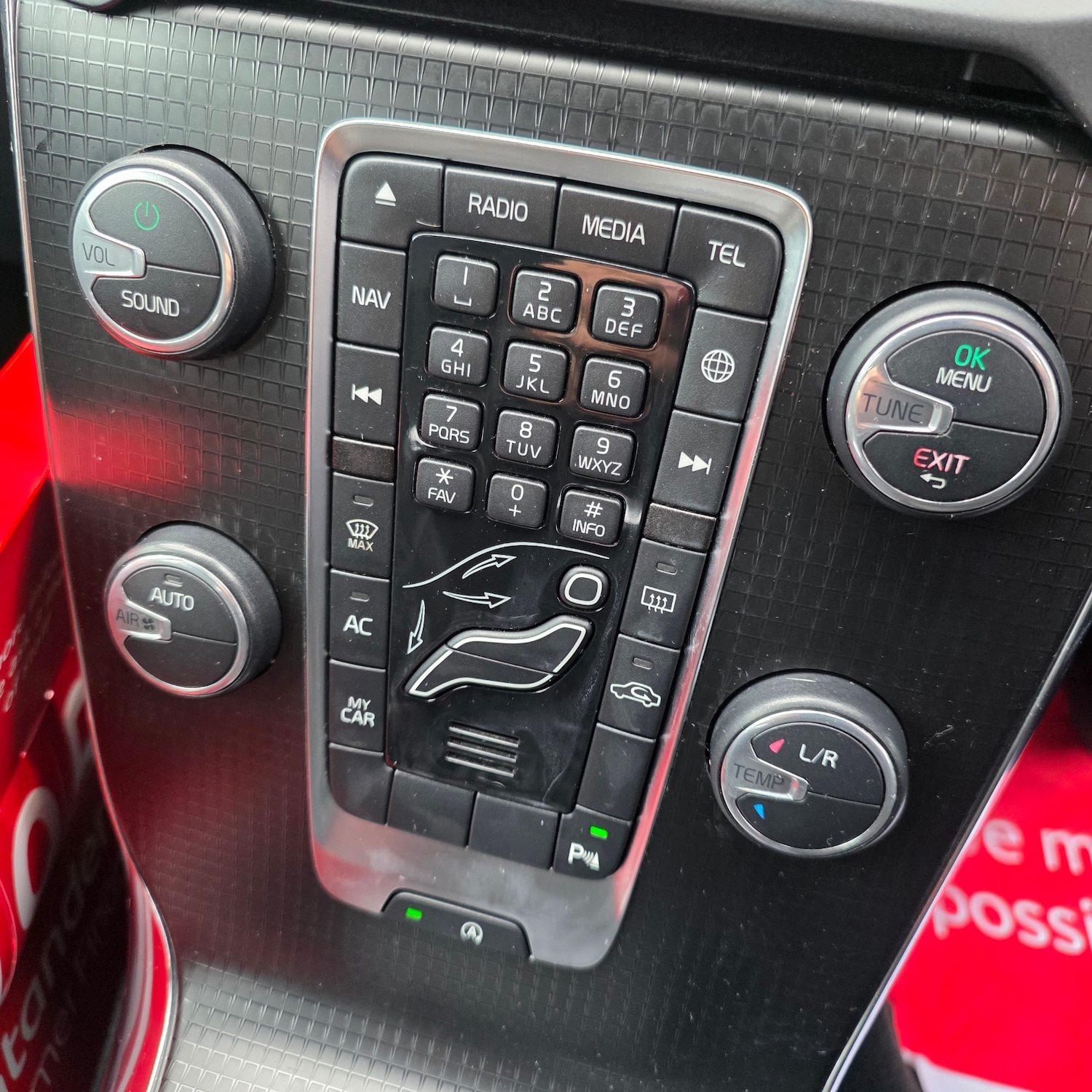 Used Volvo V40 2017 for sale - 76379264: Photo 22