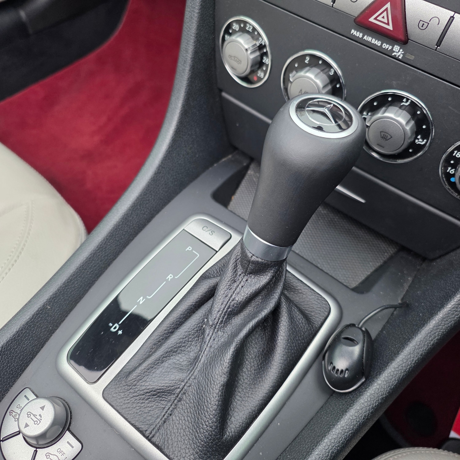 Used Mercedes-Benz SLK 2007 for sale - 76940514: Photo 28