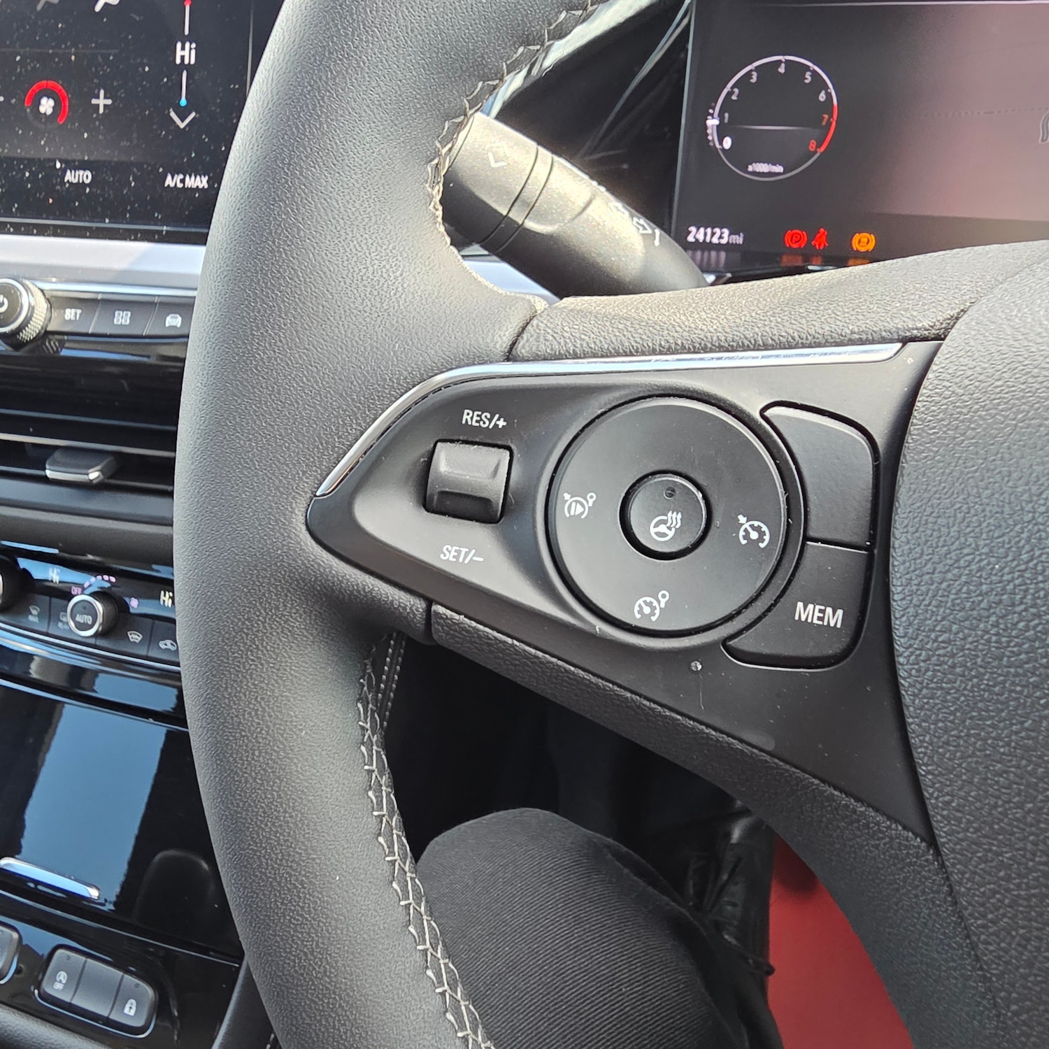 Used Vauxhall Grandland 2024 for sale - 78038620: Photo 13